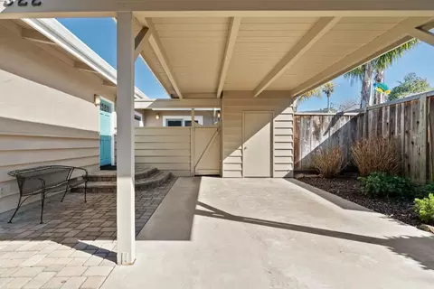 Exterior - 522 Spruce St, Aptos, CA 95003 photo 12 of 16