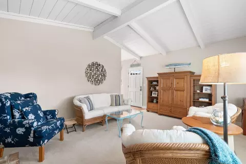 Living - 522 Spruce St, Aptos, CA 95003 photo 4 of 5