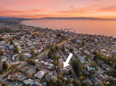 View/Area - 522 Spruce St, Aptos, CA 95003 photo 3 of 7