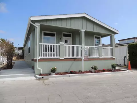 144 Holm Rd 93, Watsonville, CA 95076