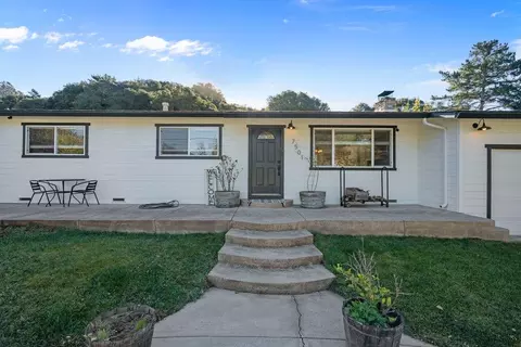 Exterior - 7501 Langley Canyon Rd, Salinas, CA 93907 photo 2 of 20
