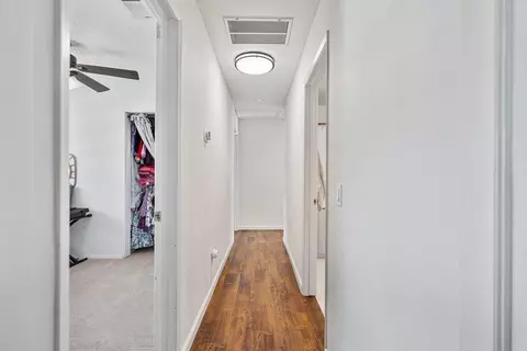 Entry Way - 7501 Langley Canyon Rd, Salinas, CA 93907 photo 2 of 2