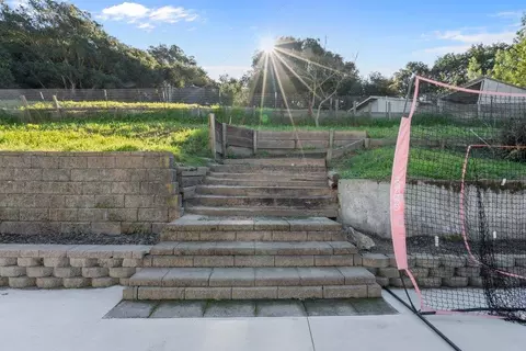Exterior - 7501 Langley Canyon Rd, Salinas, CA 93907 photo 9 of 20