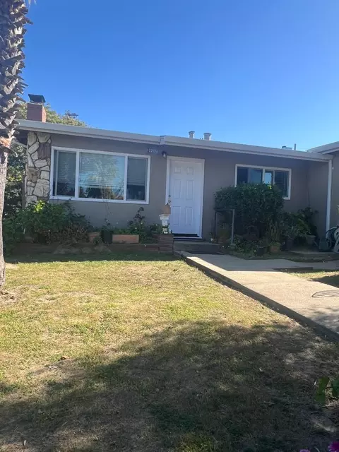 1790 Fernando St, Seaside, CA 93955