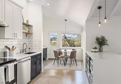 Kitchen - 2715 Lafayette St, Soquel, CA 95073 photo 4 of 7