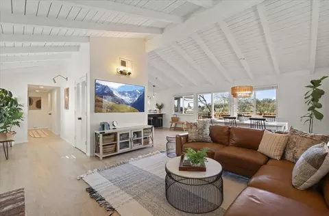 Living - 2715 Lafayette St, Soquel, CA 95073 photo 1 of 2