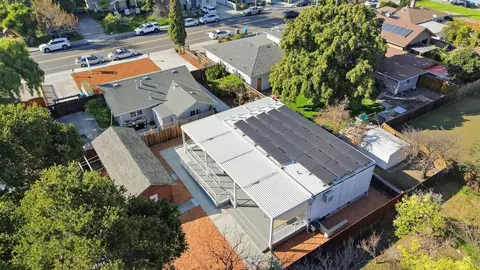 2260 Clarke Ave, East Palo Alto, CA 94303
