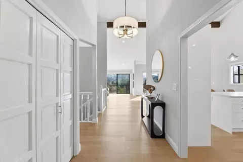 Entry Way - 118 Merion Ter, Moraga, CA 94556 photo 2 of 5