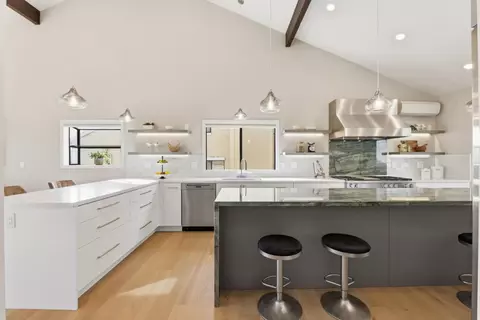 Kitchen - 118 Merion Ter, Moraga, CA 94556 photo 4 of 9
