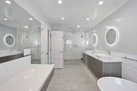 Bath - 118 Merion Ter, Moraga, CA 94556 photo 3 of 6