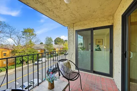 Exterior - 555 Palm Ave 202, Millbrae, CA 94030 photo 3 of 5