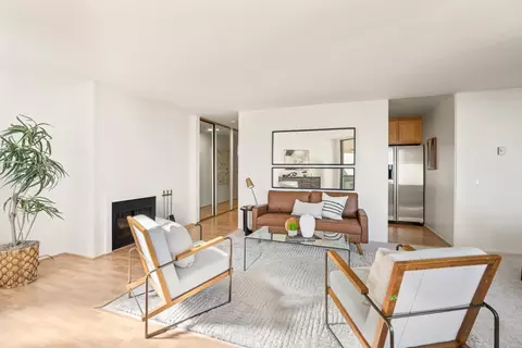 Living - 320 Vallejo Dr 40, Millbrae, CA 94030 photo 4 of 5