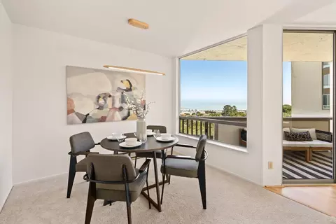 Dining - 320 Vallejo Dr 40, Millbrae, CA 94030 photo 2 of 2