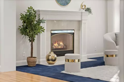 Living - 1925 Mantelli Dr, Gilroy, CA 95020 photo 5 of 5