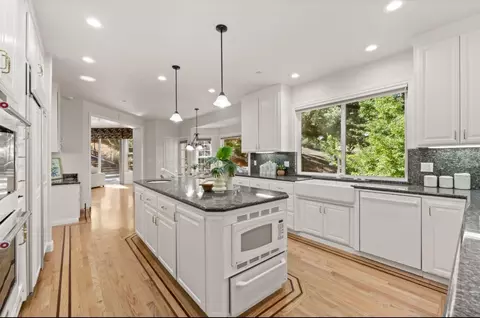 Kitchen - 1925 Mantelli Dr, Gilroy, CA 95020 photo 1 of 2