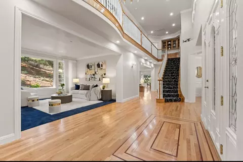 Entry Way - 1925 Mantelli Dr, Gilroy, CA 95020 photo 1 of 3