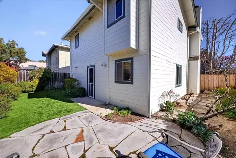 Exterior - 2747 Orchard St, Soquel, CA 95073 photo 5 of 9