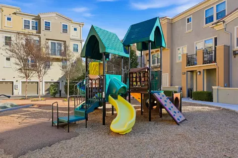 1989 Trento Loop, Milpitas, CA 95035 photo 27