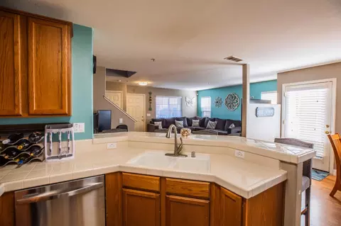Kitchen - 12782 Rogge Village Loop, Salinas, CA 93906 photo 2 of 5