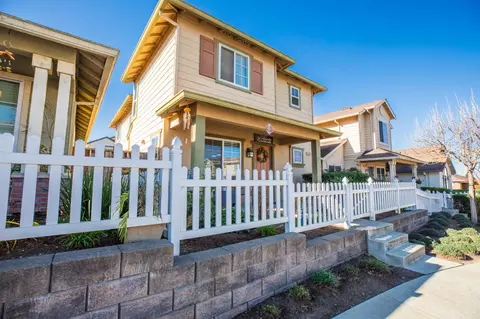 Exterior - 12782 Rogge Village Loop, Salinas, CA 93906 photo 2 of 9