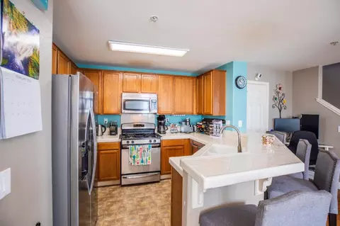 Kitchen - 12782 Rogge Village Loop, Salinas, CA 93906 photo 1 of 5
