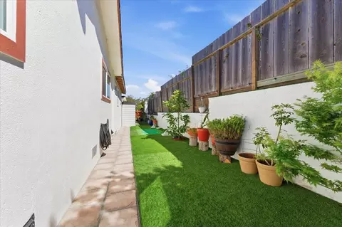 Exterior - 1816 Juarez St, Seaside, CA 93955 photo 4 of 4