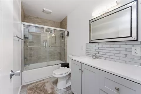 Bath - 1816 Juarez St, Seaside, CA 93955 photo 1 of 4