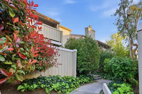 938 Kiely Blvd J, Santa Clara, CA 95051