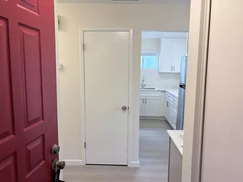 3550 Carter Dr 101, South San Francisco, CA 94080