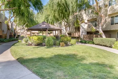 4415 Norwalk Dr 3, San Jose, CA 95129