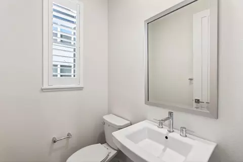 Bath - 2268 Mora Pl, Mountain View, CA 94040 photo 2 of 5