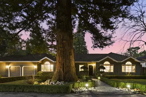 17625 Blanchard Dr, Monte Sereno, CA 95030