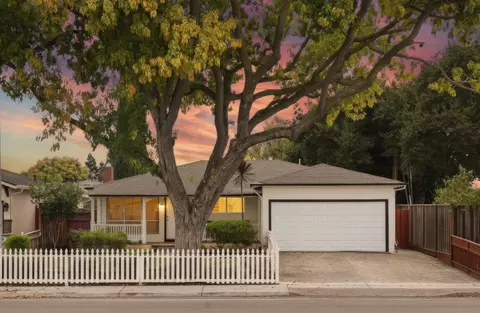 716 Kiely Blvd, Santa Clara, CA 95051