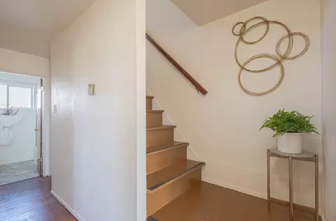Entry Way - 757 Middlefield Rd, Salinas, CA 93906 photo 2 of 3