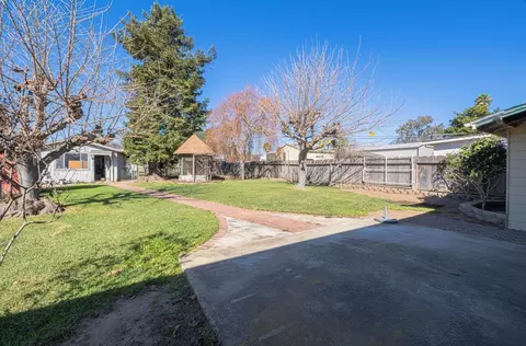 Exterior - 757 Middlefield Rd, Salinas, CA 93906 photo 9 of 14