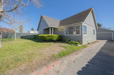 Exterior - 757 Middlefield Rd, Salinas, CA 93906 photo 2 of 14