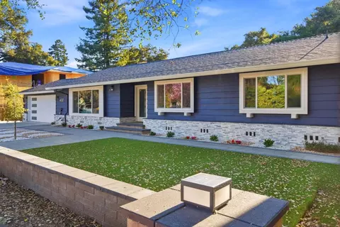 432 8th Ave, Menlo Park, CA 94025