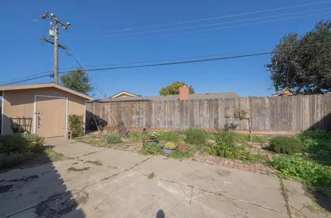 Exterior - 1671 Cambrian Dr, Salinas, CA 93906 photo 9 of 10