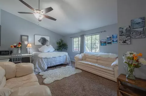 Bedroom - 6640 Kim Ann Ln, Salinas, CA 93907 photo 1 of 9