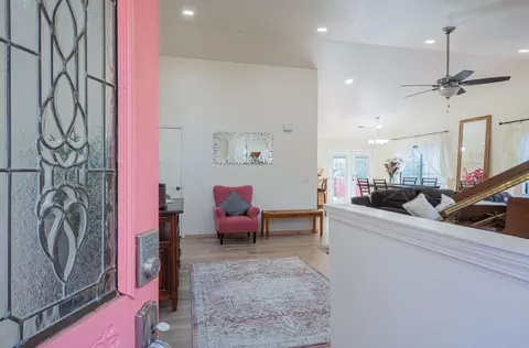 Entry Way - 6640 Kim Ann Ln, Salinas, CA 93907 photo 1 of 3