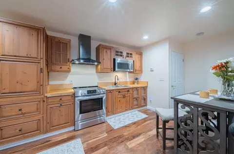 Kitchen - 6640 Kim Ann Ln, Salinas, CA 93907 photo 5 of 6