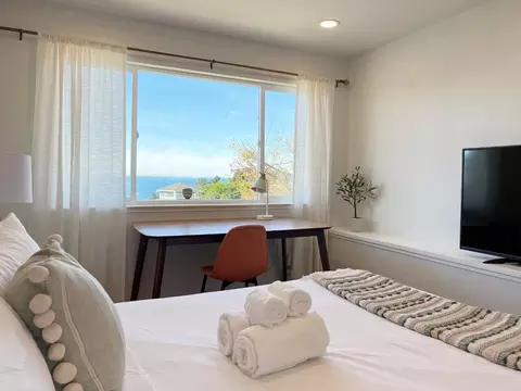 Bedroom - 425 Farallon Ave, Pacifica, CA 94044 photo 5 of 6