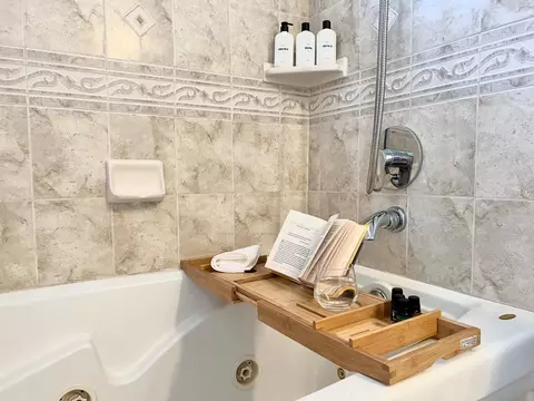 Bath - 425 Farallon Ave, Pacifica, CA 94044 photo 5 of 5