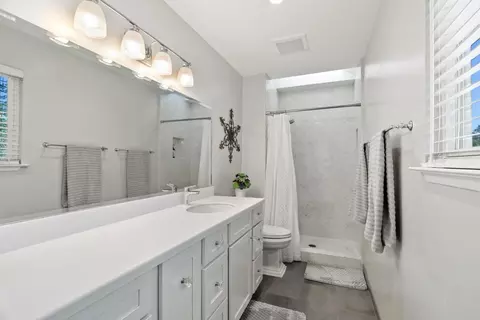 Bath - 1699 Cheryl Way, Aptos, CA 95003 photo 2 of 3