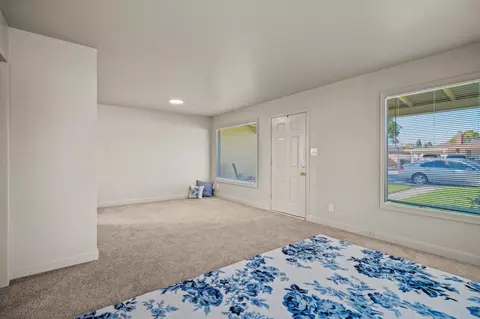 Living - 208 Diablo Dr, Salinas, CA 93906 photo 3 of 3