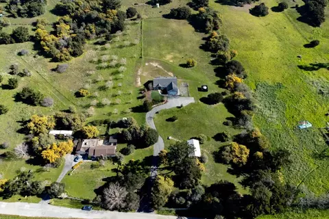 View/Area - 225 Dunbarton Rd, Aromas, CA 95004 photo 9 of 9