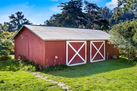 Exterior - 225 Dunbarton Rd, Aromas, CA 95004 photo 6 of 7