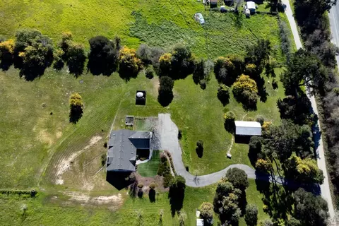 View/Area - 225 Dunbarton Rd, Aromas, CA 95004 photo 8 of 9