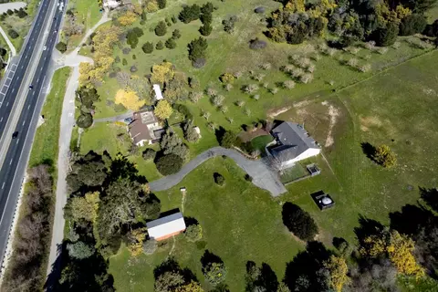 View/Area - 225 Dunbarton Rd, Aromas, CA 95004 photo 4 of 9
