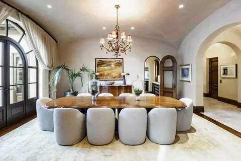 Dining - 35 Barry Ln, Atherton, CA 94027 photo 2 of 2